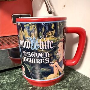 Disney Snow White and the Seven Dwarfs Red and Blue Mug Disney store